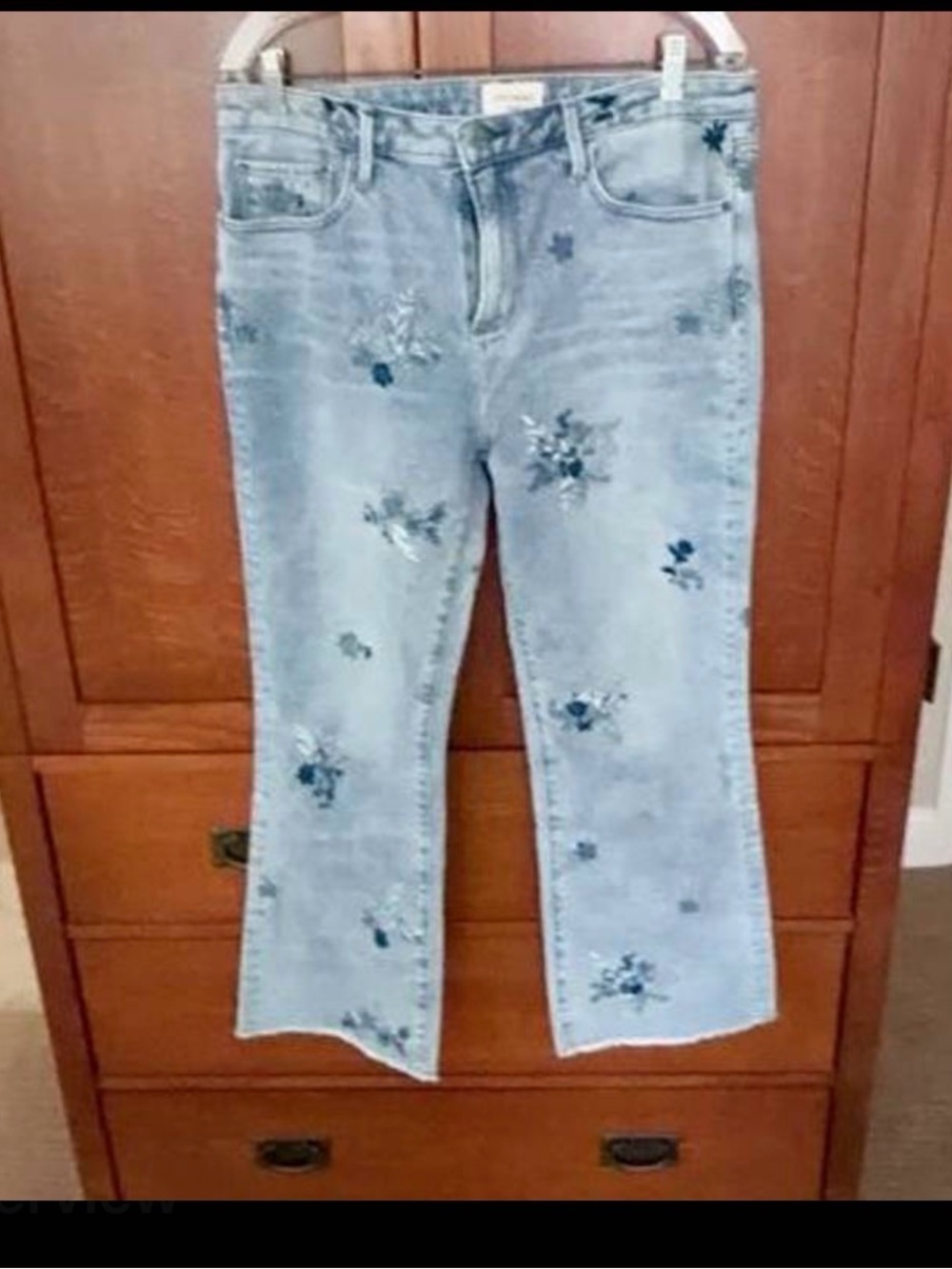 Driftwood Roxy Cropped Light Blue Embroidered Floral Women’s Jeans